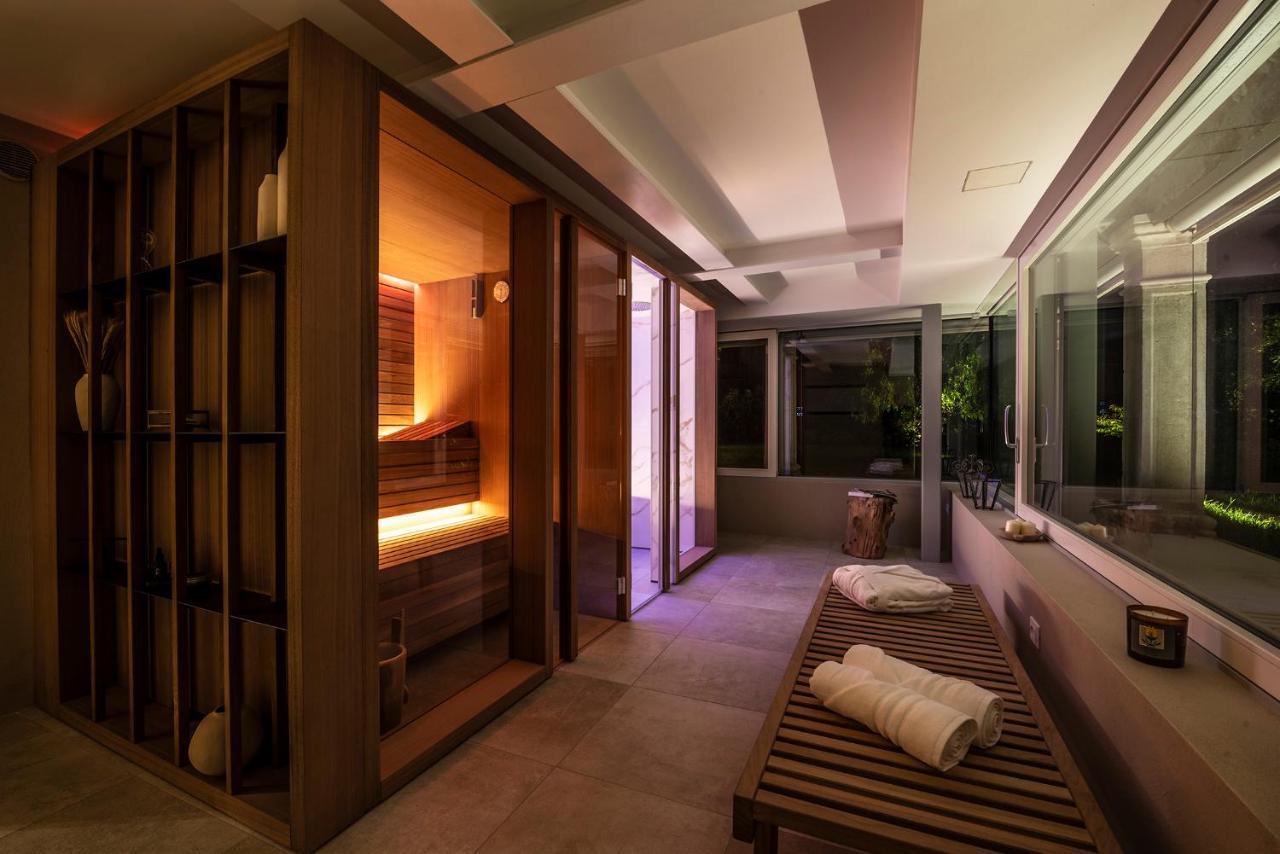 Ca' Delle Contesse - Villa On Lagoon With Private Dock And Spectacular View ヴェネツィア・リド島 エクステリア 写真